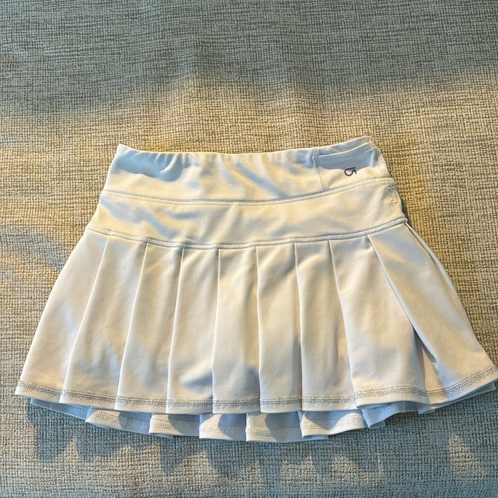 GAP fit kids tennis skort in white